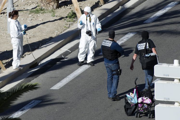 Bei dem Terroranschlag in Nizza sind nach bisherigen Angaben 84 Menschen getötet worden / picture alliance