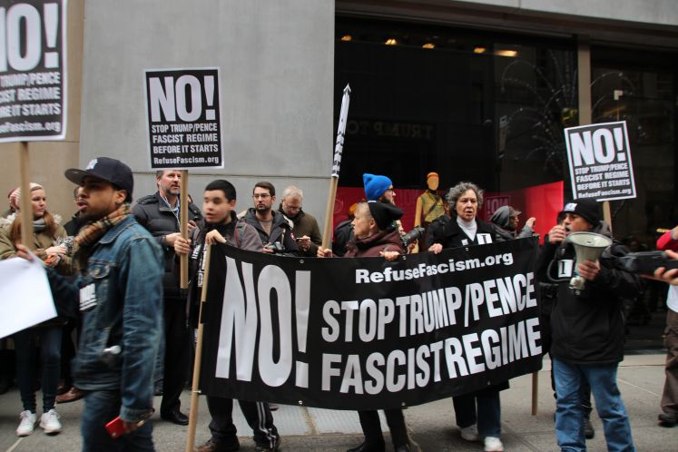 Proteste gegen Donald Trump vor dem Trump-Tower in New York, USA