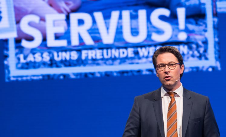 Generalsekretär der CSU, Andreas Scheuer spricht am CSU Parteitag am 4. November 2016