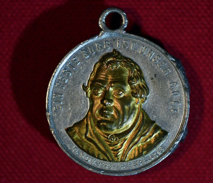 Eine Martin Luther Medaille von 1883.