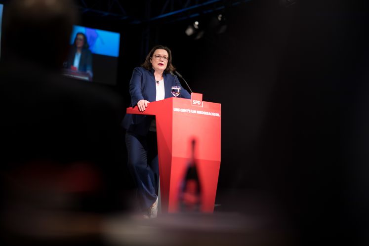Andrea Nahles (SPD), Vorsitzende der SPD-Bundestagsfraktion und designierte Bundesvorsitzende, spricht auf dem Landesparteitag der SPD Niedersachsen.