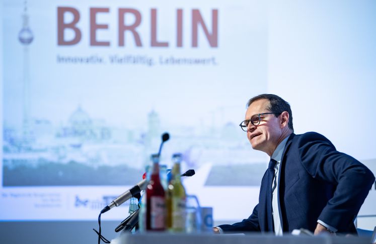 Michael Müller (SPD), Regierender Bürgermeister von Berlin, äußert sich bei einer Pressekonferenz im Smart Data Forum am Fraunhofer Heinrich-Hertz-Institut zum Jahresauftakt zur Agenda seiner rot-rot-grünen Regierung für 2019.