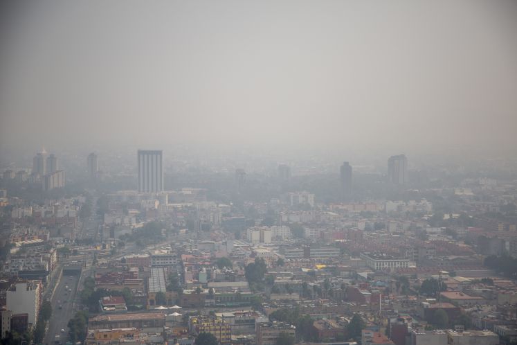 Mexiko-Stadt in einer Smog-Glocke.