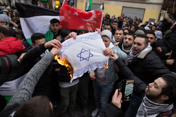 Israel-gaza-hamas-bomben-terror-antisemitismus-juden-palaestinenser-bds