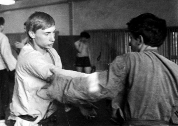 Junger Putin beim Judo 