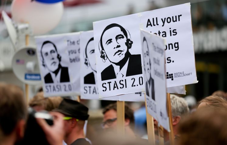 Barack Obama, Stasi, NSA, Prism, Überwachung