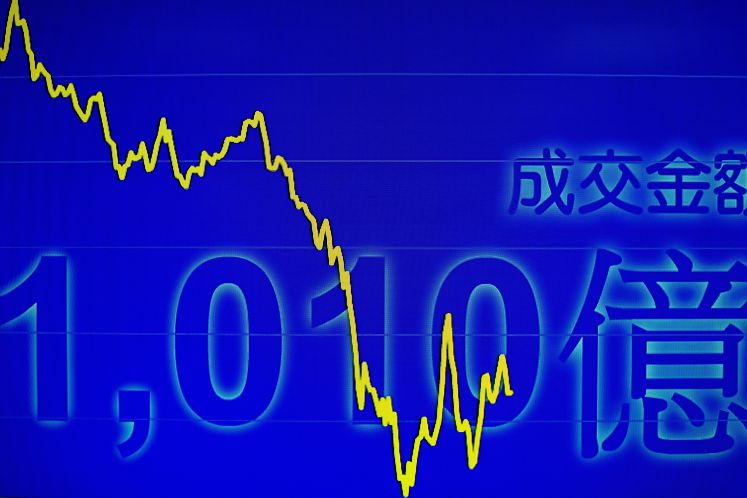 Chinesische Aktienkurse fallen