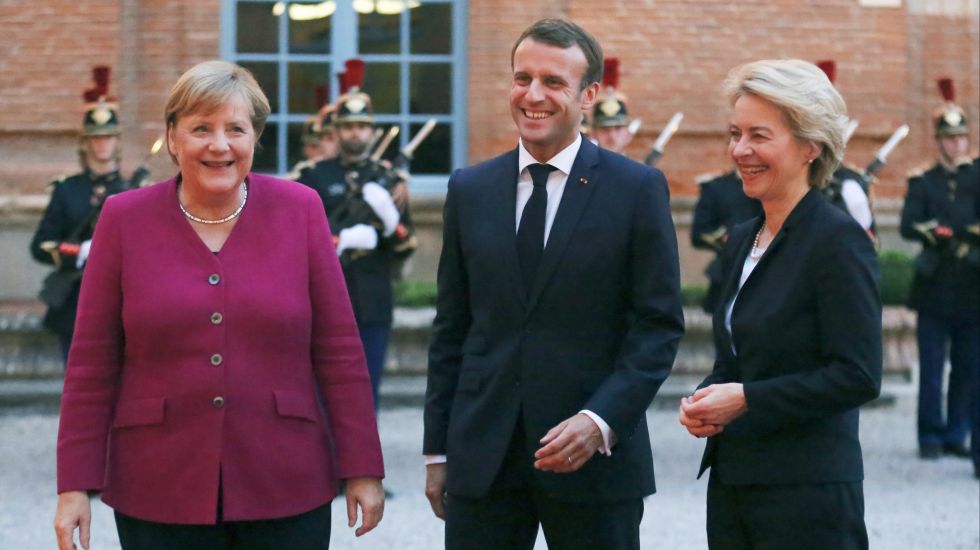 /Angela-Merkel-Emmanuel-Macron-Ursula-von-der-Leyen