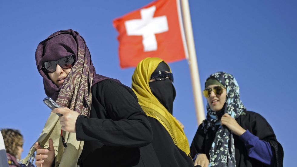 nikab-burka-schweiz-volksabstimmung-verhuellungsverbot