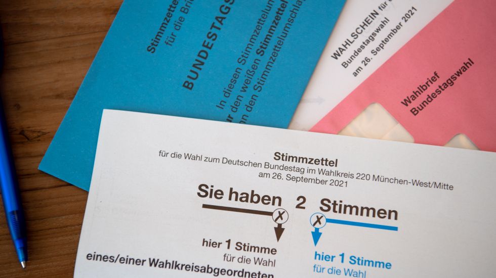 Briefwahlunterlagen Bundestagswahl 2021