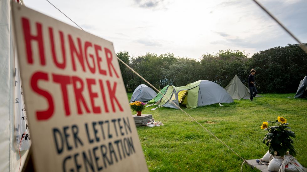 hungerstreik-klimaschutz-berlin-protestcamp-kanzlerkandidaten-buergerrat