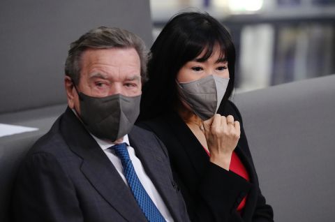 Gerhard Schröder und Soyeon Schröder-Kim