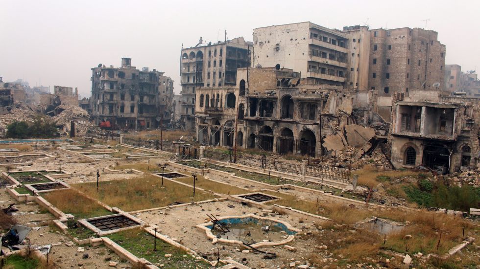 Zerstörte Gebäude im syrischen Aleppo. 