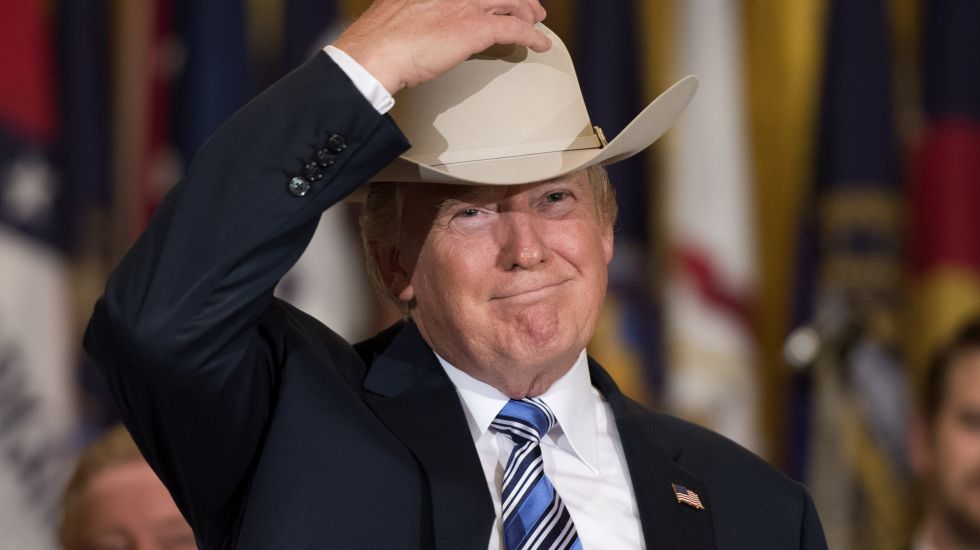 US-Präsident Donald Trump mit einem Cowboy-Hut